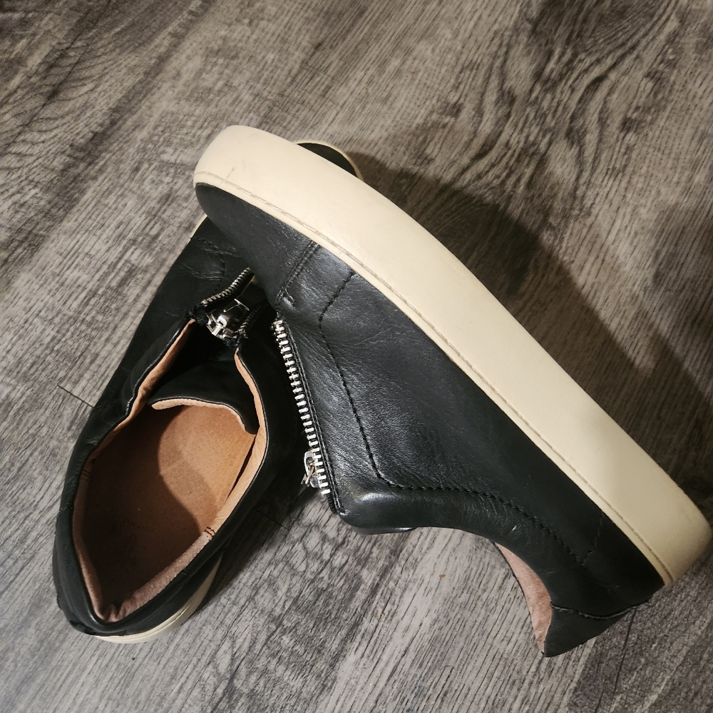 FRYE zip-up sneakers